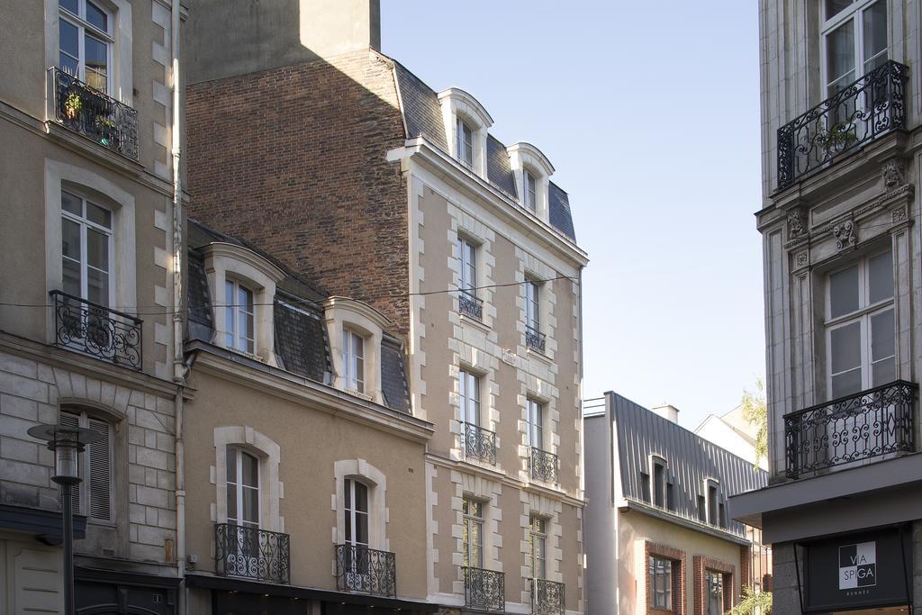 La Maison De Nemours Рен Екстериор снимка
